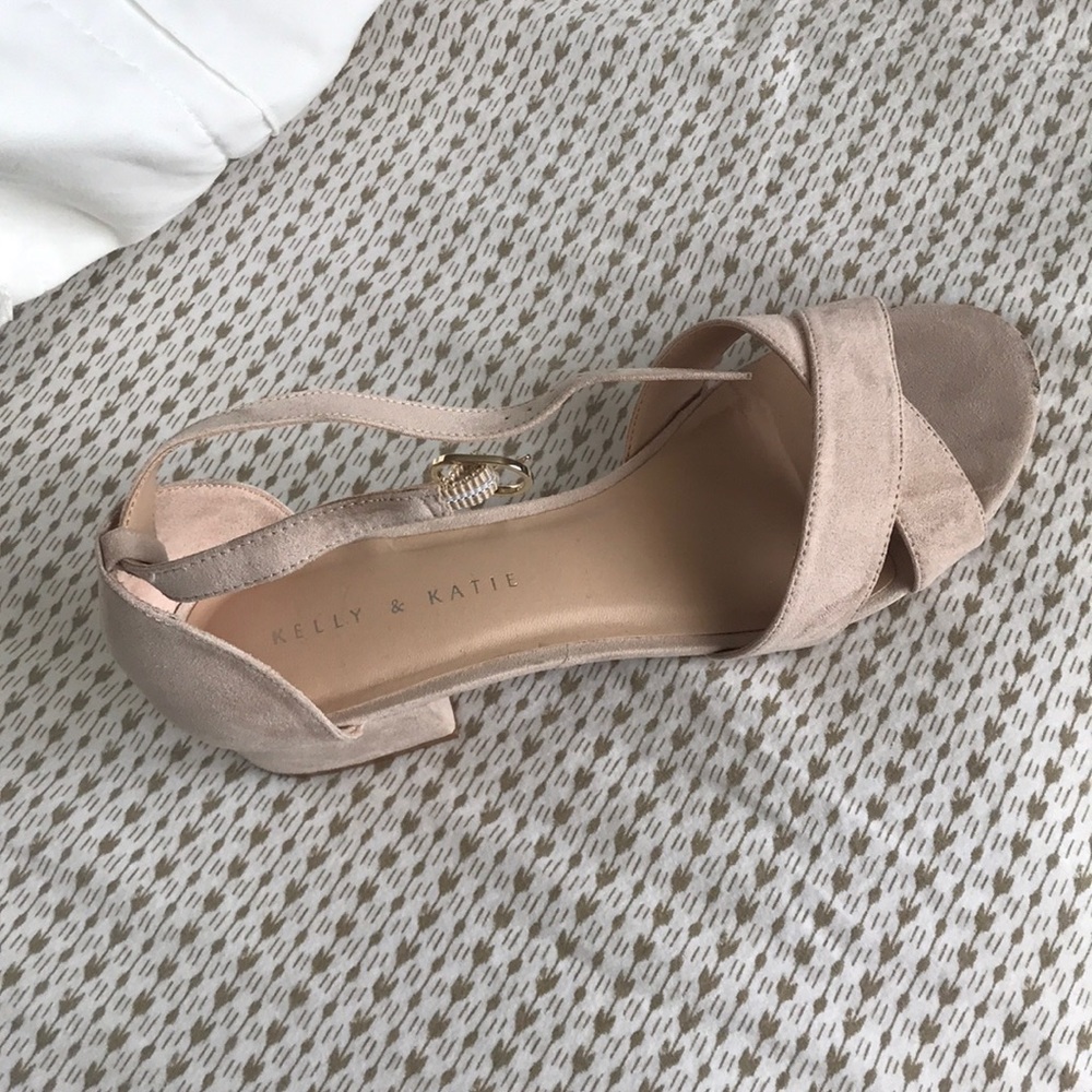 Suede 1 inch heel